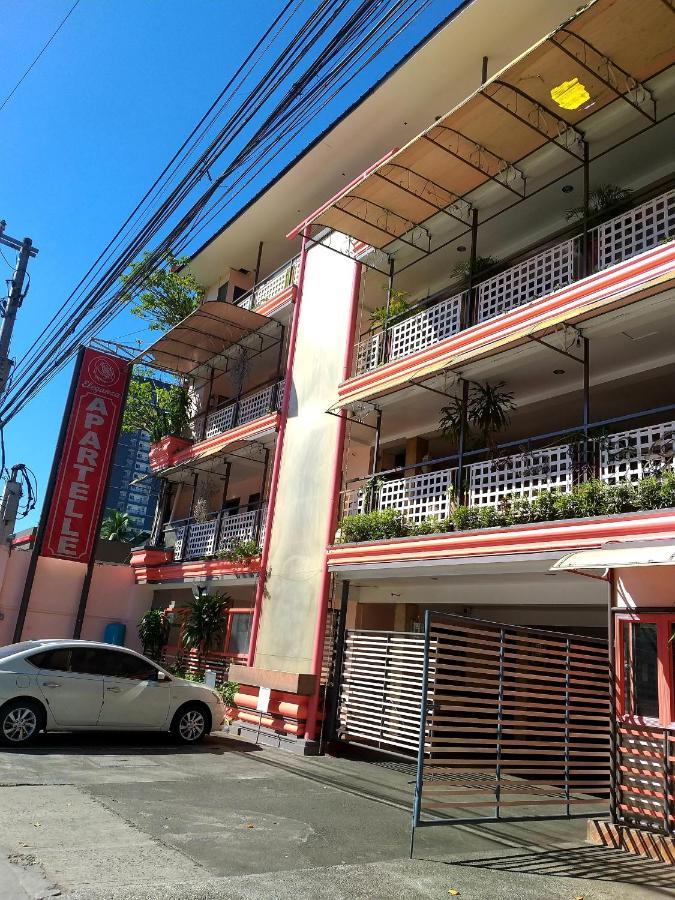 Sola Eleganza Apartelle Quezon City Bagian luar foto