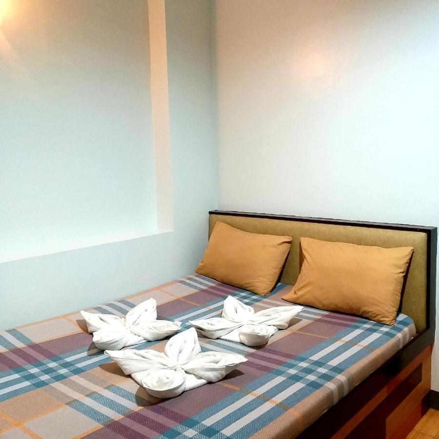 Sola Eleganza Apartelle Quezon City Bagian luar foto