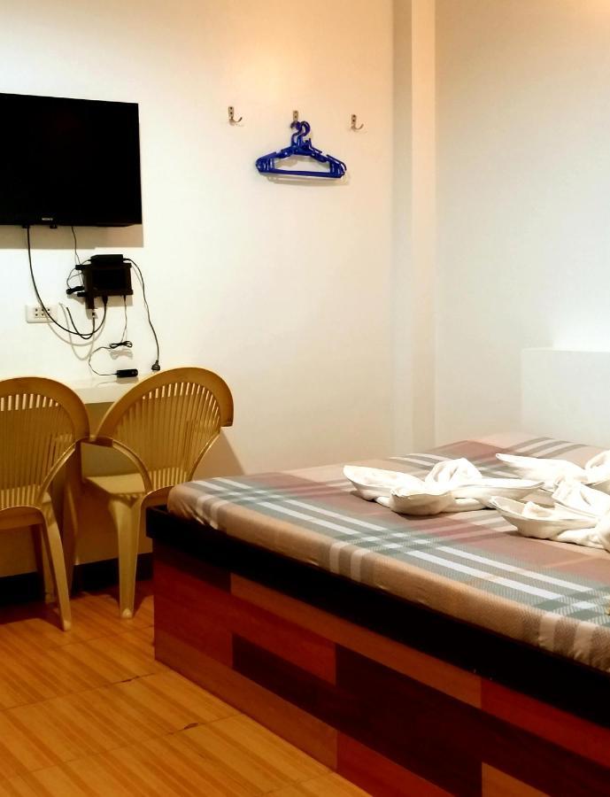 Sola Eleganza Apartelle Quezon City Bagian luar foto