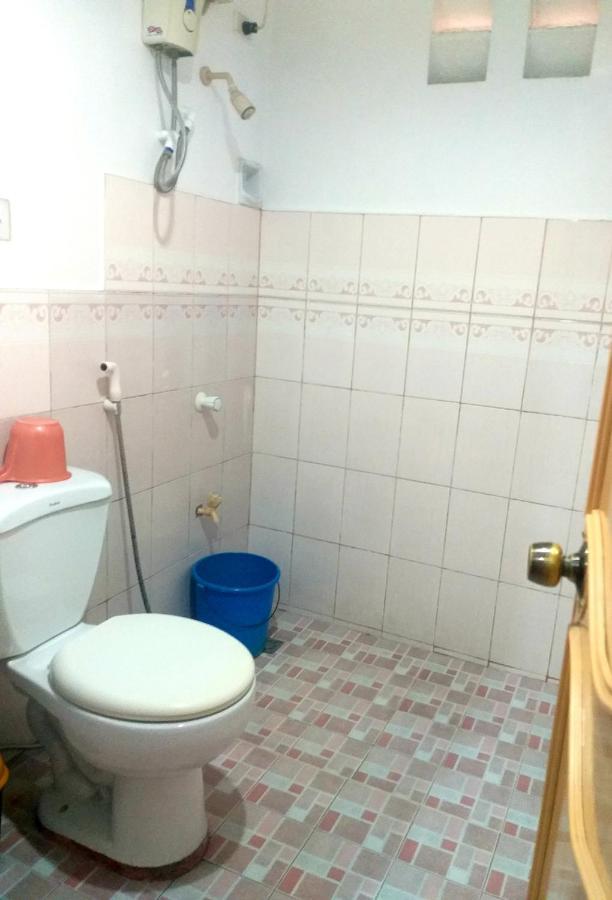Sola Eleganza Apartelle Quezon City Bagian luar foto